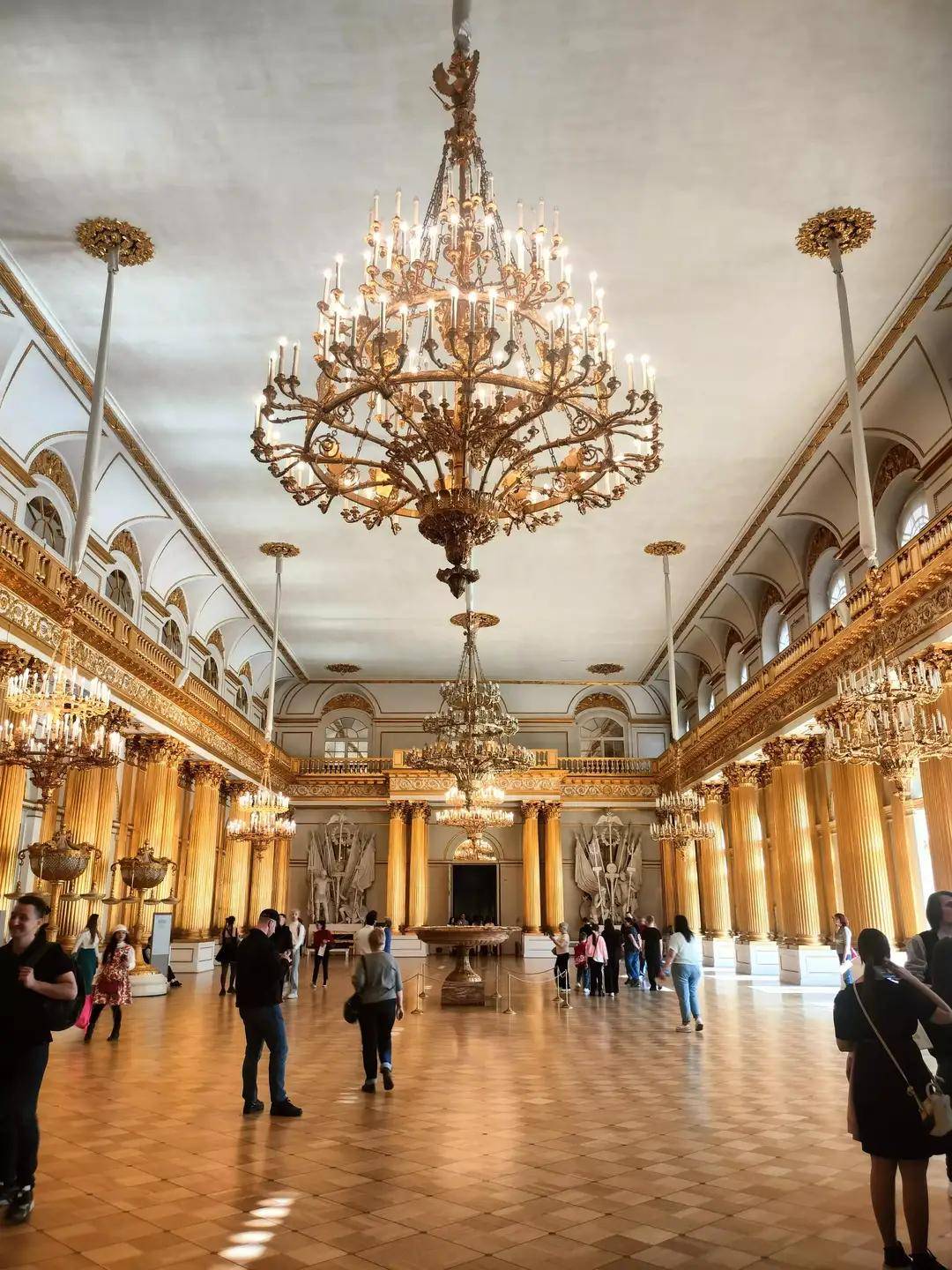 俄罗斯观光记(六)_冬宫_广场_油画