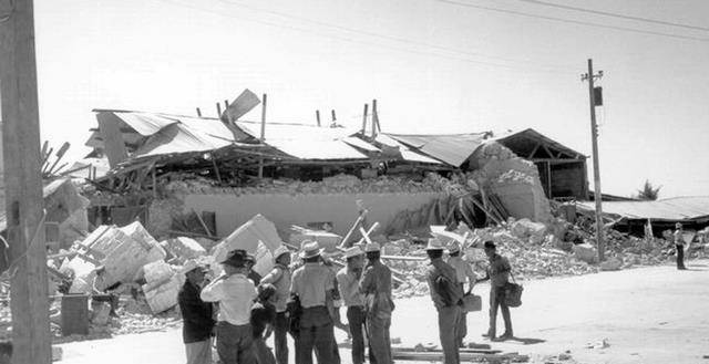 与此同时,联合果品公司还把控了危地马拉的政府迭代,任何人想要上台都