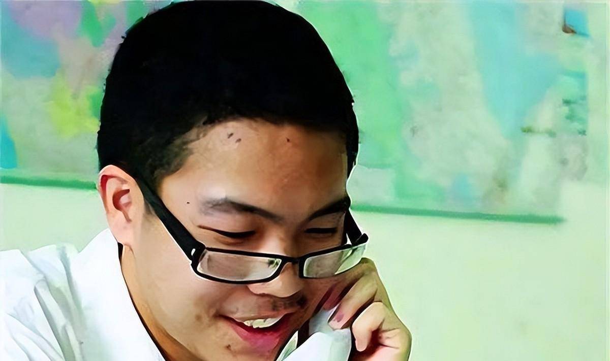 这句话是王云飞始终恪守的人生信条,让他能够在不同环境,不同领域下