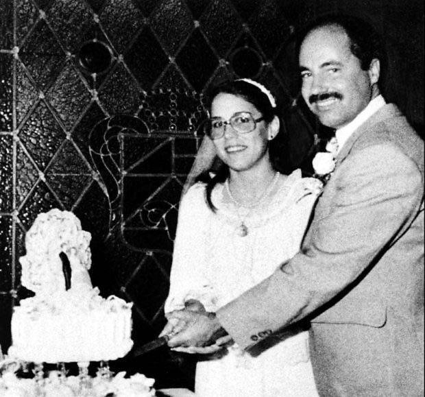 美国华裔连环杀手,囚禁虐杀11人,自学法律钻空子至今仍活着