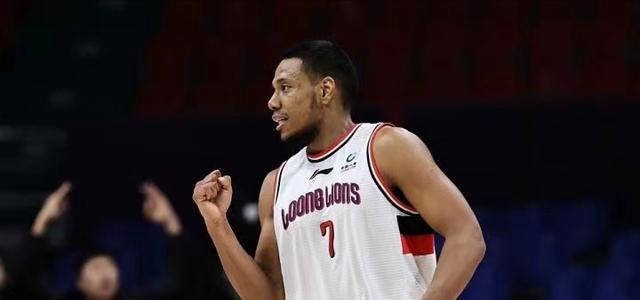 广东篮球新局势:祝铭震或将转投广东宏远,球队未来展望