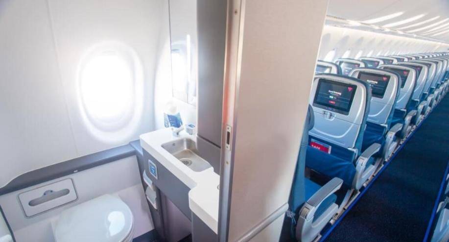 08年南航恐袭未遂事件:空姐仅凭嗅觉,成功挽救机上200名乘客