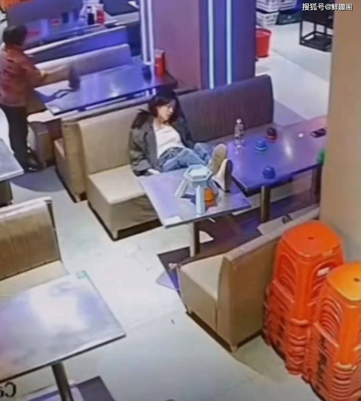 女子喝醉遭到陌生男子"咸猪手",现场画面曝光,评论区网友炸锅