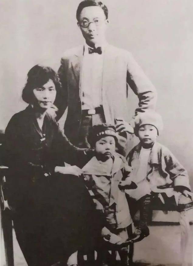 劳君展:两弹元勋邓稼先的岳母,居里夫人唯一的中国籍女学生