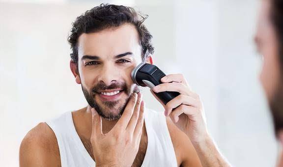 频繁刮胡子,说明了什么?_修剪_胡须_男人