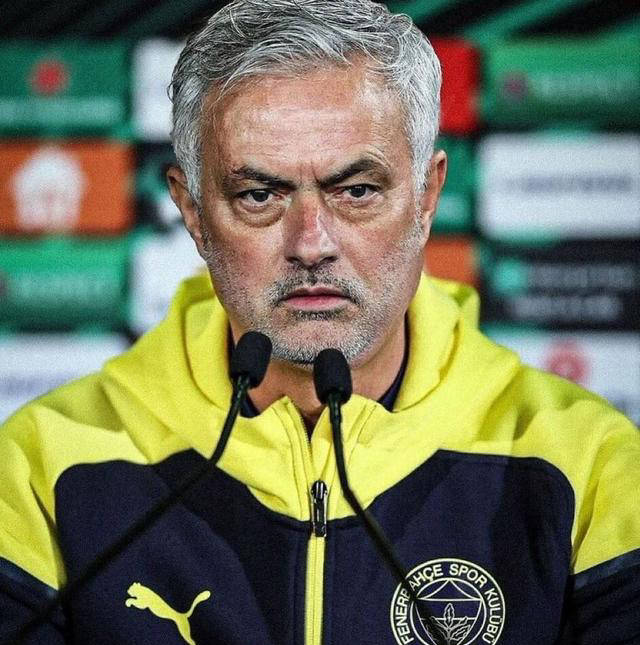 土超亚军费内巴切宣布签约何塞-穆里尼奥担任主帅