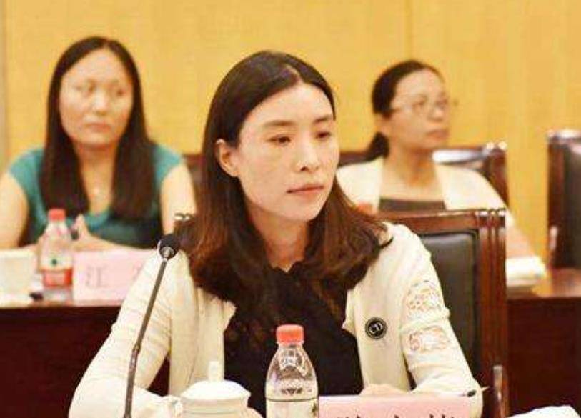 妻子改嫁司机,套现146亿后成功离场_聂腾飞_陈小英_业务量