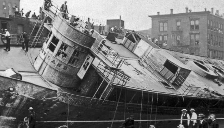 离岸6米原地翻船淹死844人,却无一人受到惩罚,美国伊斯特兰灾难