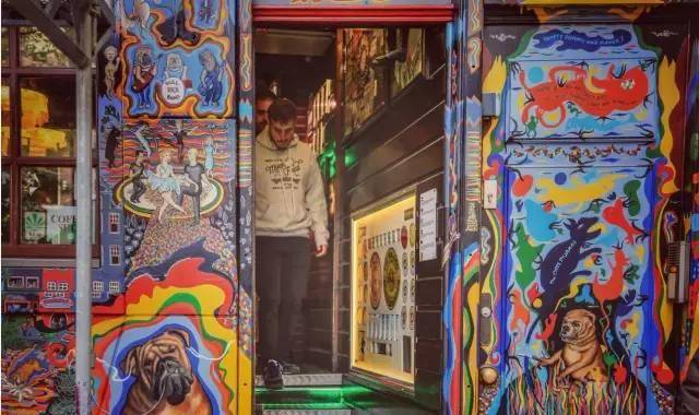 荷兰在严苛的法规下,为何如此开放?