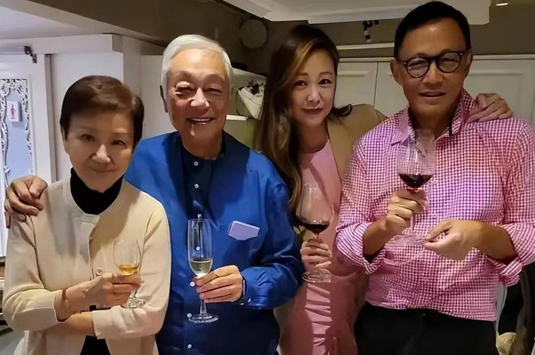 演员曾江去世,先后娶"姐妹花",靠两妹夫进娱乐圈,与谢贤不和