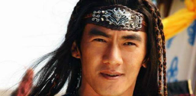 后来,刘渊的第四个儿子刘聪,把父亲的继承者杀掉,自立为帝.