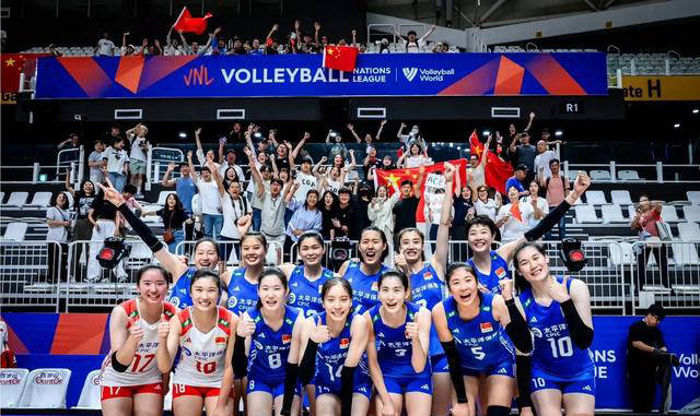 中国女排澳门站之旅:蔡斌受批,朱婷警示