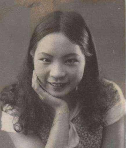 著名画家叶浅予:有着4段破碎的感情,晚年忏悔对婚姻付出太少!