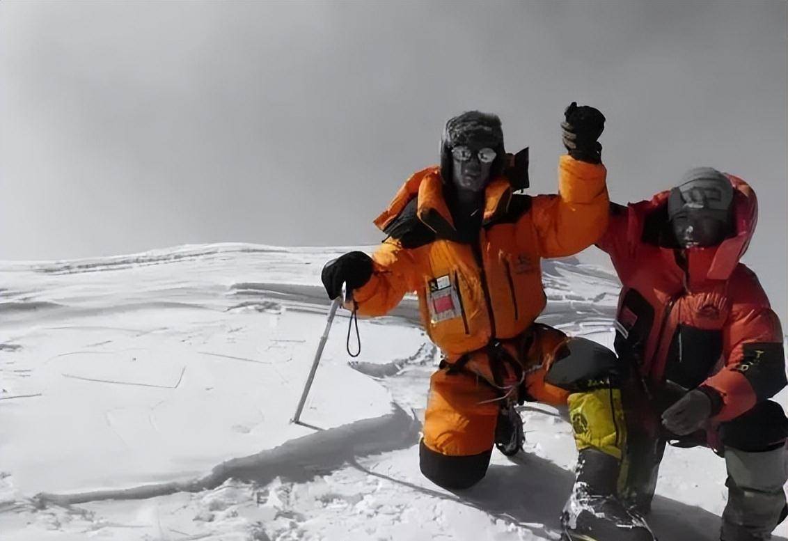 2013年,巴基斯坦塔利班袭击11人登山队,仅一名中国退役武警脱险