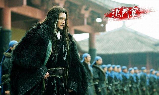 项羽见诸侯军被自己慑服,索性就挟持他们与自己一同进攻关中,这就组成