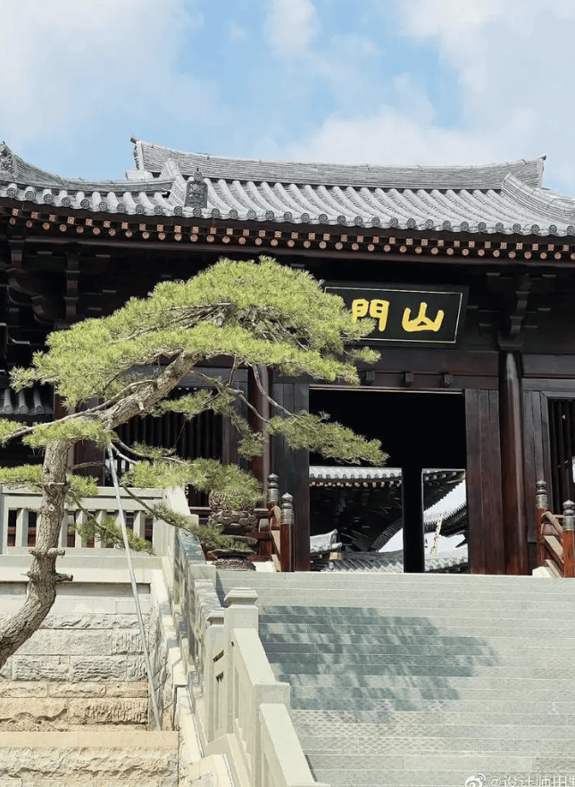 文殊菩萨道场篇章:五台山万佛洞真容寺