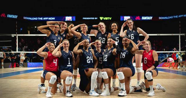 通过两次考察赛事,美国女排已经确定了奥运参赛人员名单,看来最终的