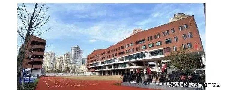 学校配套:上海大学继续教育学院,静安区图书馆,时代中学,上海音乐学院