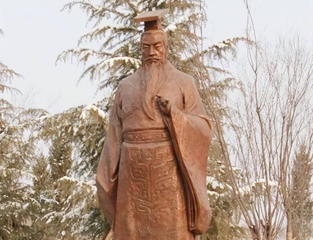 被严重忽视的芈启!平嫪毐首功,任丞相十载,反秦称王,大败秦军