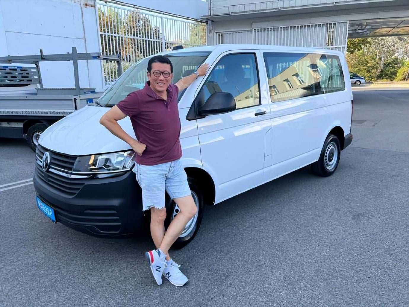 举家移民奥地利将正式入籍，前TVB男星花两年学德语，大赞物价便宜_搜狐网