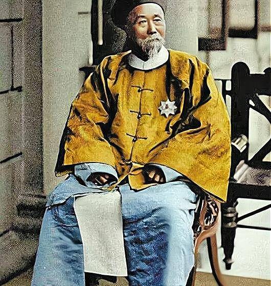 大清一顿残忍午饭,八名太平军将领开心入座,筷子没动却人头落地