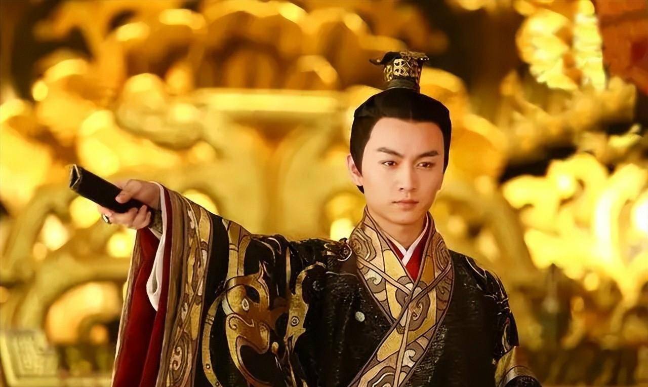 "姓名的传奇":皇帝改名都有哪些秘密呢