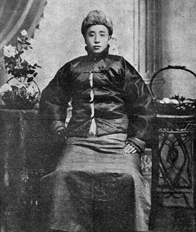 即马龙潭,吴俊升,孙烈臣,张景惠,冯德麟,汤玉麟,张作相,八人性格相合