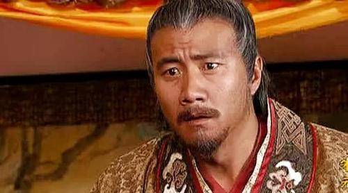 以谢再兴这层外亲的身份,再加上出镇一方,哪怕碌碌无为,日后朱元璋