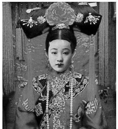 大清末代太后隆裕为何会在1913年暴亡?_静芬_光绪帝_溥仪