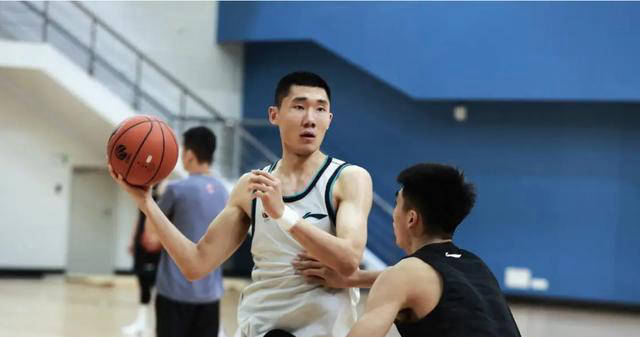 主帅许利民连扫三员旧将_调整_球员_张卓