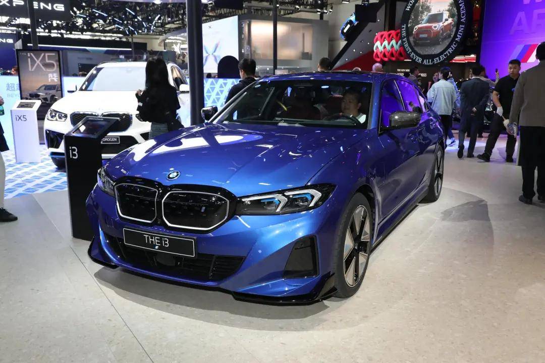 "宝马腰斩式大降价",17万买宝马?再不努力就只能买bba了?