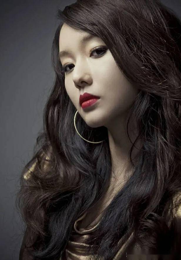 才华与颜值齐飞,38岁的李贞贤,每张照片都散发出女神光芒,这谁能抵挡?