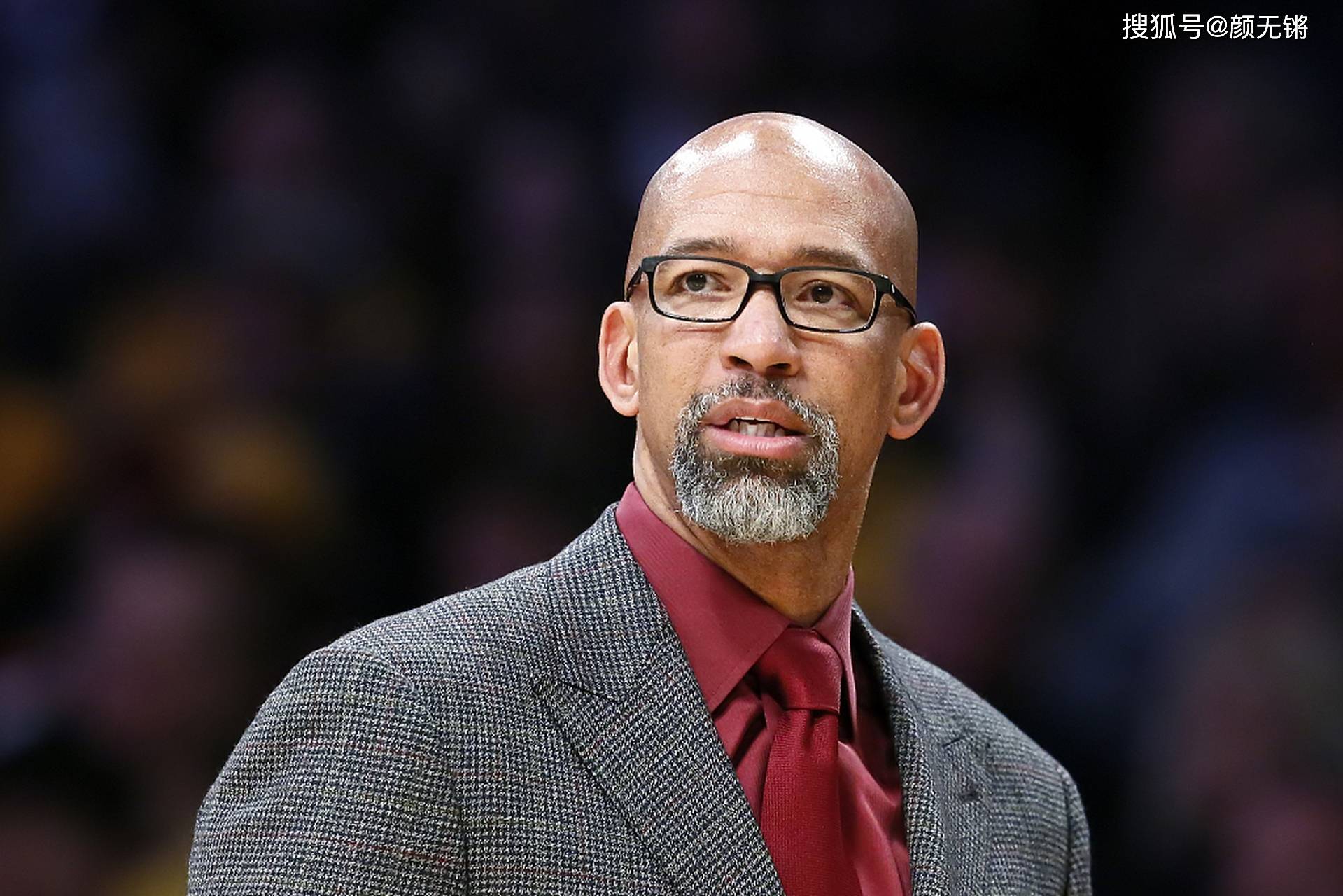 人傻钱多?赔6000万也要炒他鱿鱼,富豪的任性超乎想象