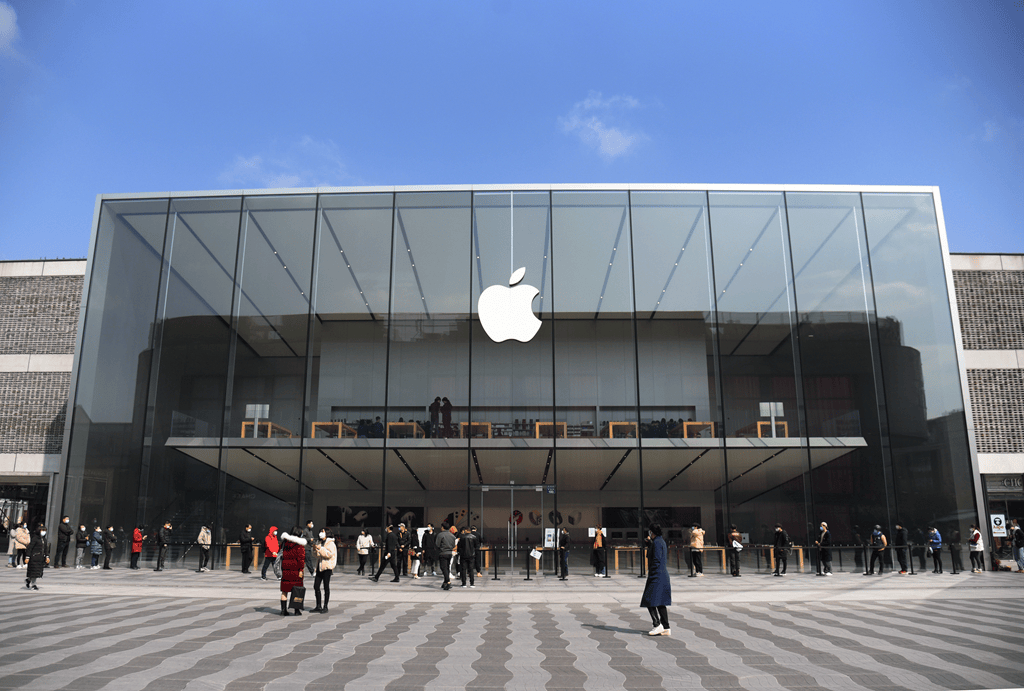 苹果这是膨胀了?iphone销量猛增后,突然被爆出要修改条款