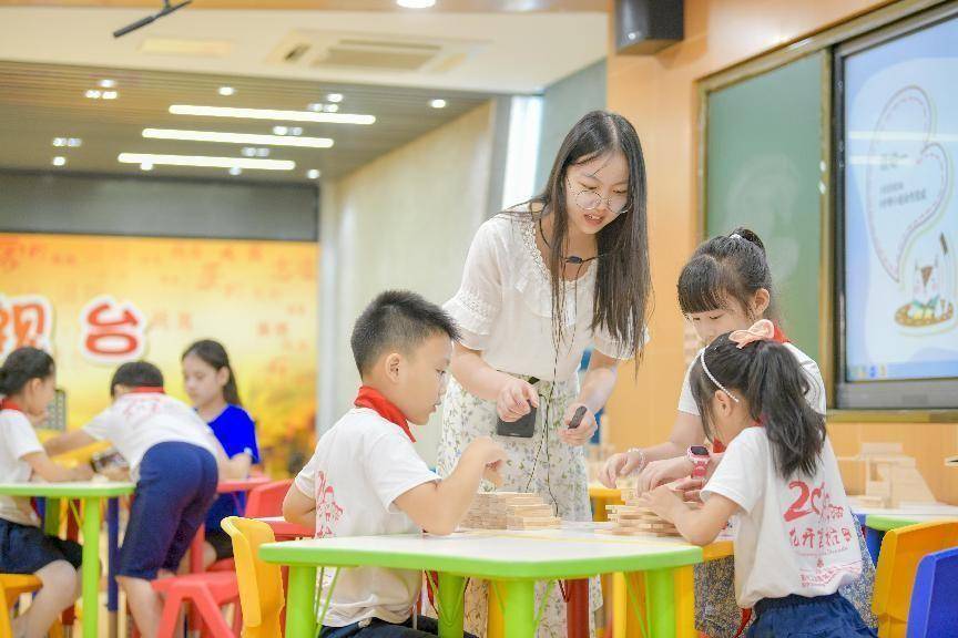苏州大学教育研究基地合作_新城花园小学家长半日开放活动_新苏师范附属小学幼儿园