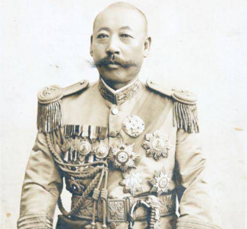 曹锟告诫吴佩孚的一个缺点,其实也是北洋军阀的一个通病