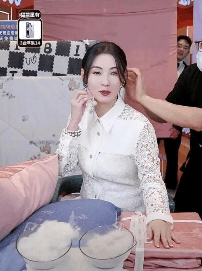 从"玉女"到"绯闻不断",这一次42岁的张柏芝不再被世界宽容