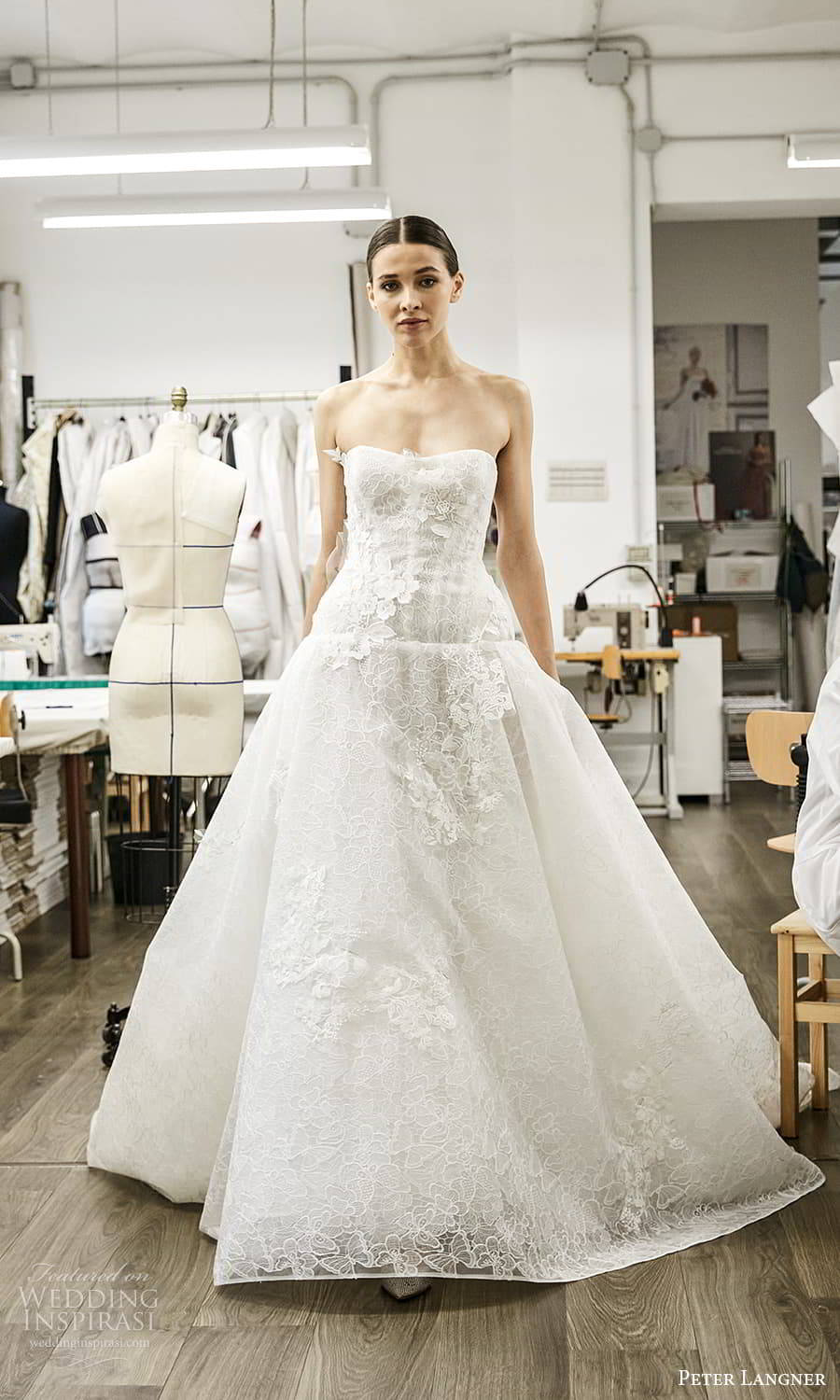 peter langner 2025 春季婚纱 打造轻盈,干净低调奢华现代新娘