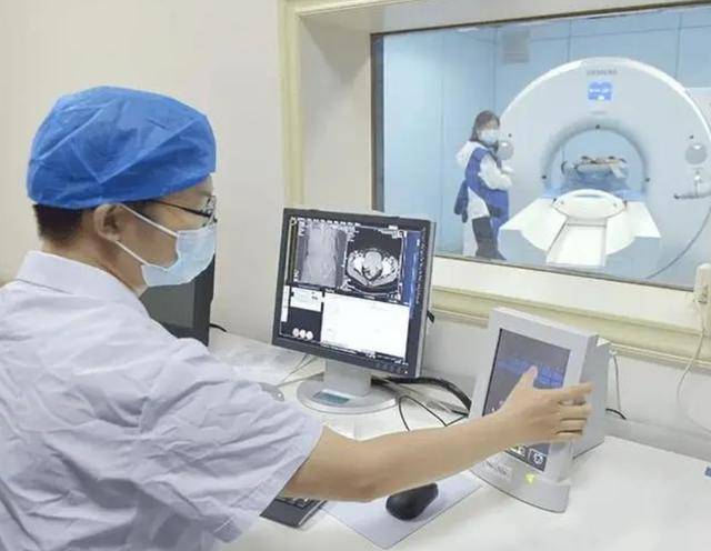 50岁后查脑ct,出现这5种问题,或许不用着急治疗,提前了解一下