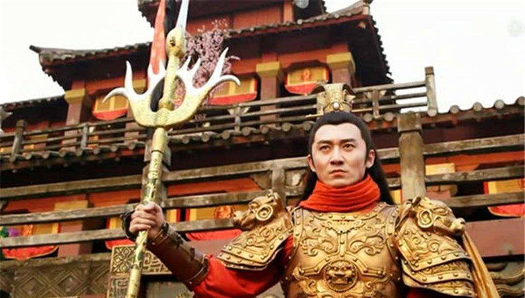 袁天罡告诫李元霸,不能杀使用凤翅镏金镋的人,否则大祸临头
