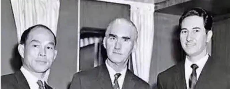 澳门"赌圣",与三代赌王打过交道,临终前却告诫后人:不赌为赢