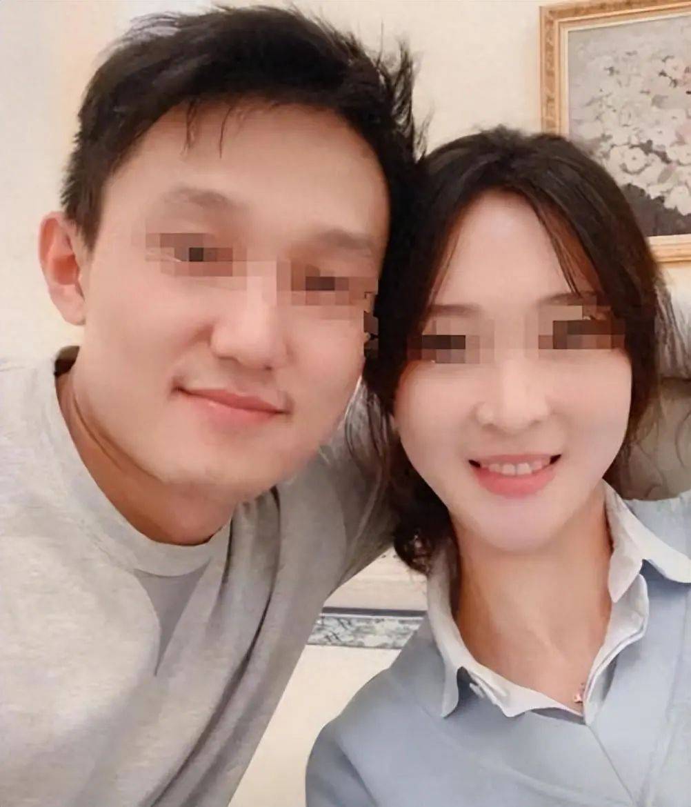 北京女子怀疑丈夫出轨,在卧室安装摄像头,引发了一场悲剧