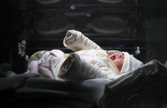 老汉吃苦打工16年,将弃婴供成博士,生父母赶来认亲,结果怎样?