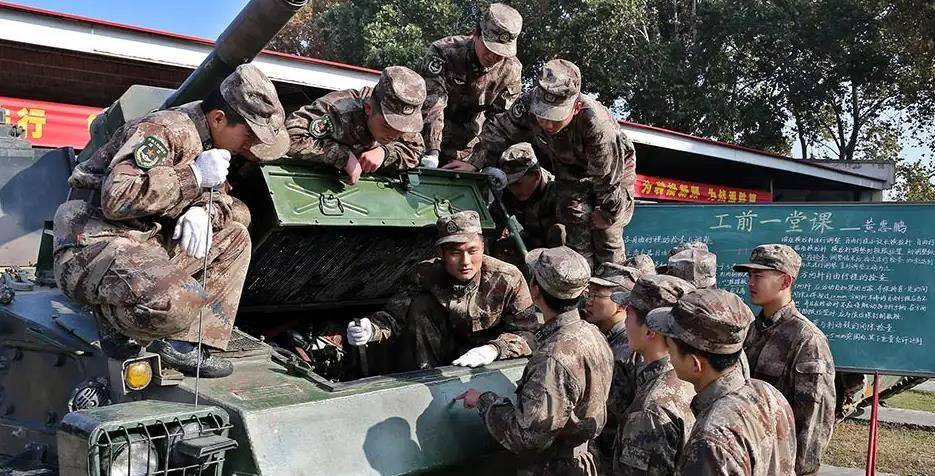 上,赵宗刚退役后,有人曾经提意见,将他的科技成果当成维修专利出售