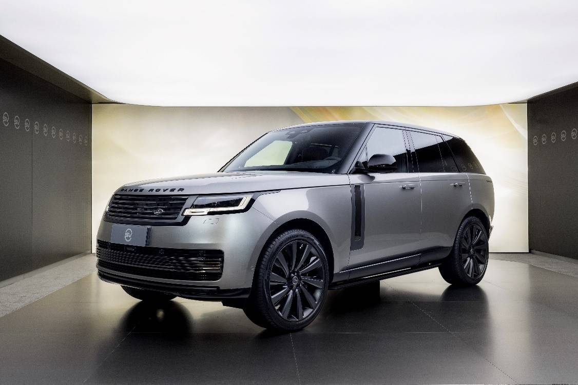 号称顶级豪华suv的产品不少,特别是最近这几年,更是"1000万以下最好的