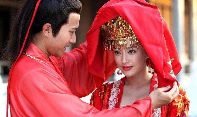 古代女子,为什么一般十三四岁就要嫁人