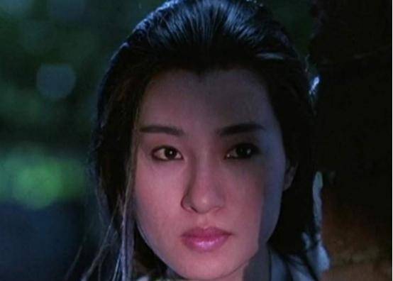 她是一代香港"鬼后",抑郁缠身自杀数次,后来怎样了?