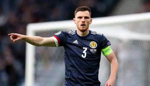 利物浦队长助攻出彩