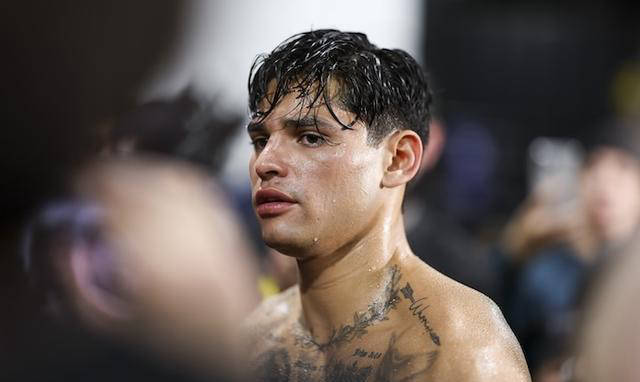 拳击手瑞恩·加西亚涉嫌暴力行为在酒店被警方逮捕