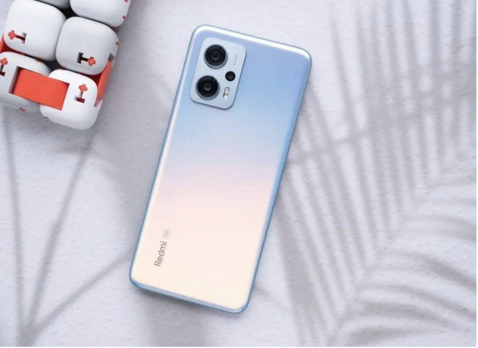 红米优质千元机,12gb 256gb 旗舰芯才1199元,支持144hz高刷